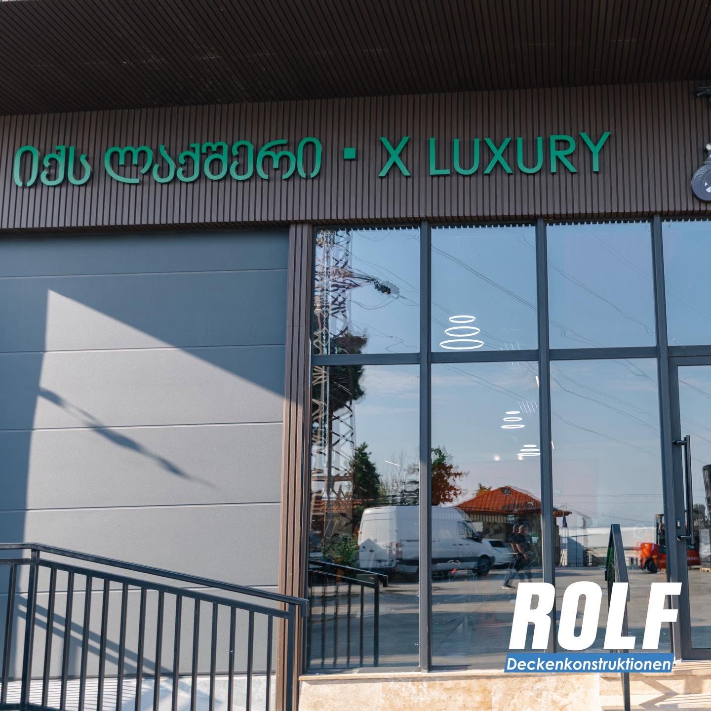 X Luxury showroom grilyato ceiling